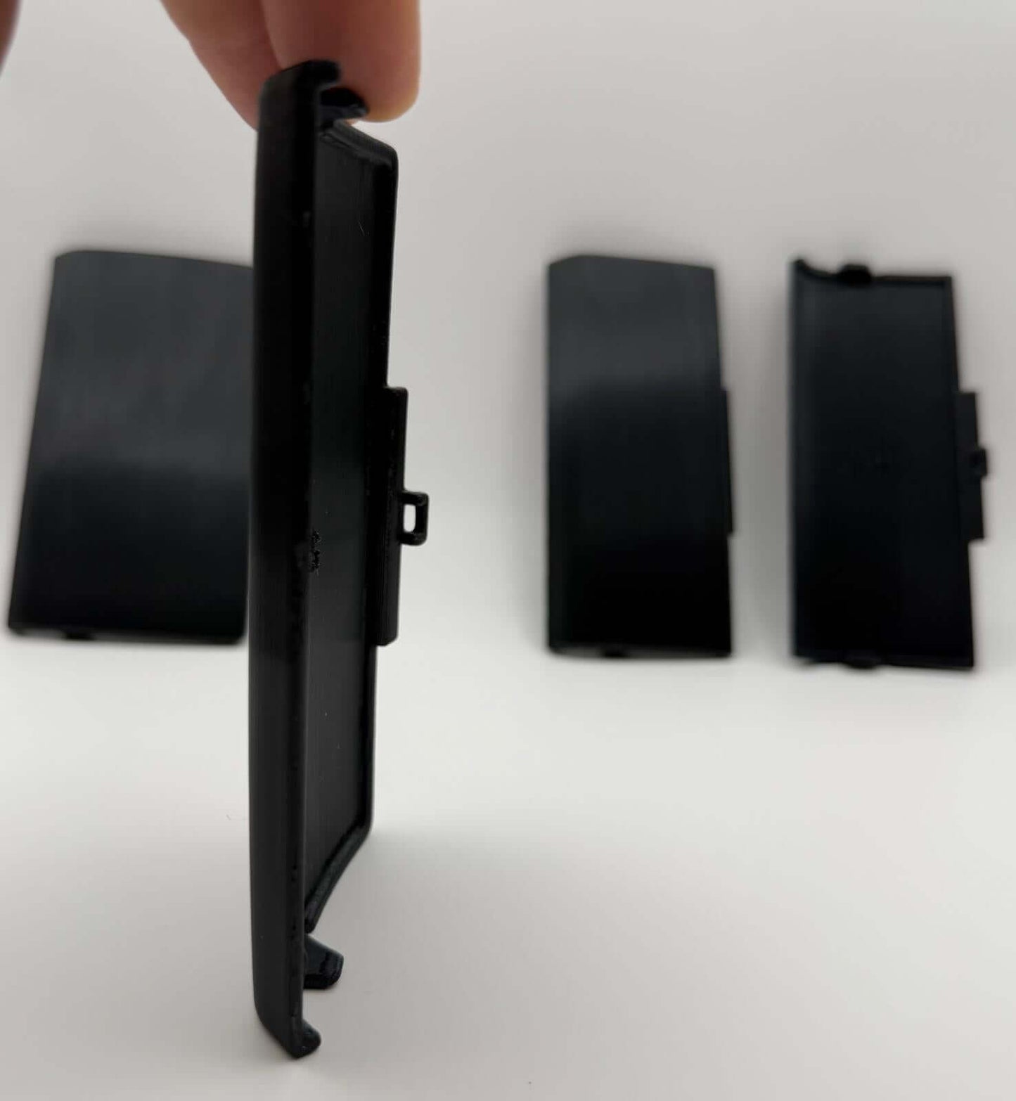 Capace Prag VW Passat CC R - Line – Scanate OEM, Negru Lucios, Vopsibile, Preț per Bucată - Auto - 3D