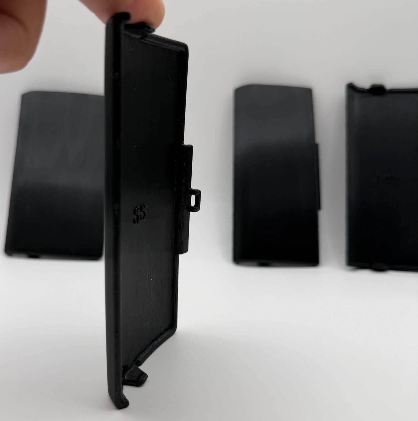 Capace Prag VW Passat CC R - Line – Scanate OEM, Negru Lucios, Vopsibile, Preț per Bucată - Auto - 3D