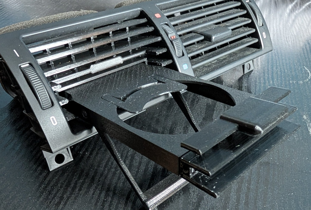 Suport pahare BMW E90 / E60 / E46 – montaj în grila centrală - AUTO-3D ROMANIA - Accesorii auto printate 3D