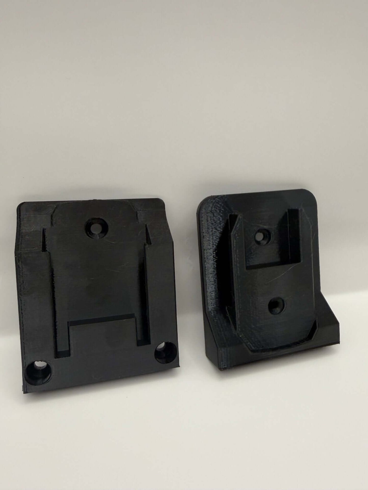 Suport perete pentru scule și baterii Parkside X20V & 12V – Organizare atelier - Auto - 3D